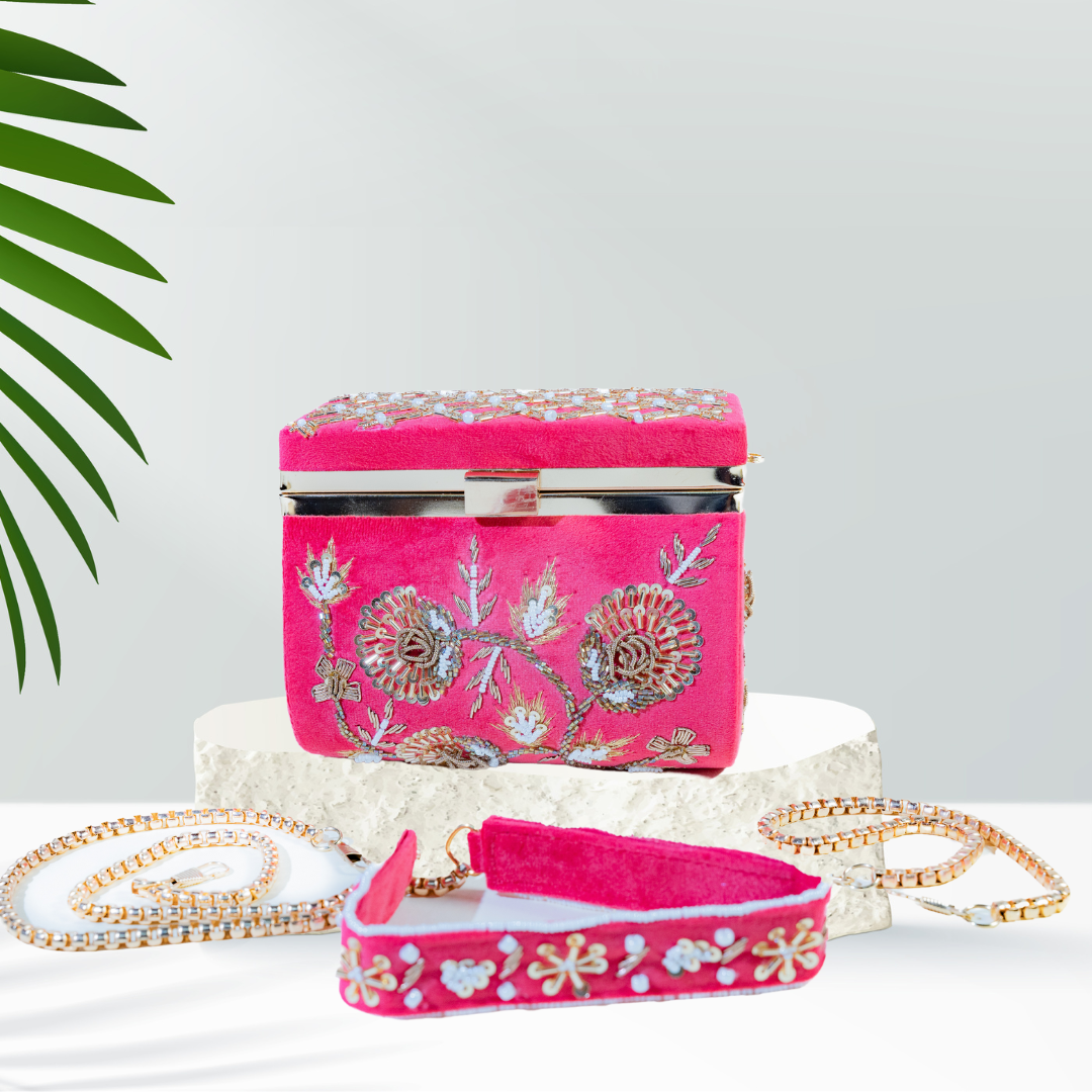 Heritage Matka Rani Box Clutch